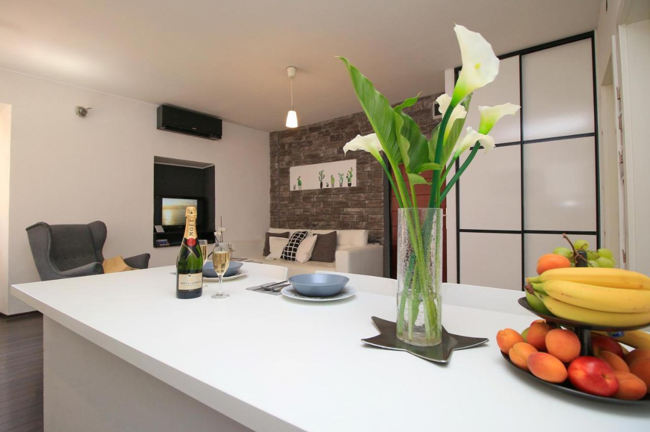 Carrera Corner Apartment Rovinj Eksteriør billede